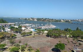 Bristol Praia do Canto Apart Hotel